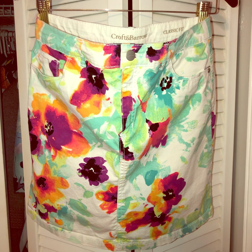 🍭Cute, Brightly colored skort - great shape 🍭